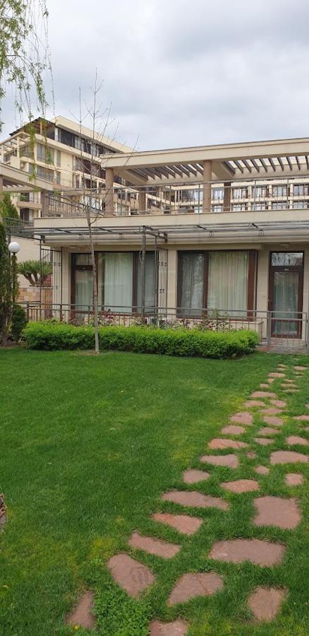 Patrick'S Apartments - Sorrento Sole Mare, Sveti Vlas Extérieur photo