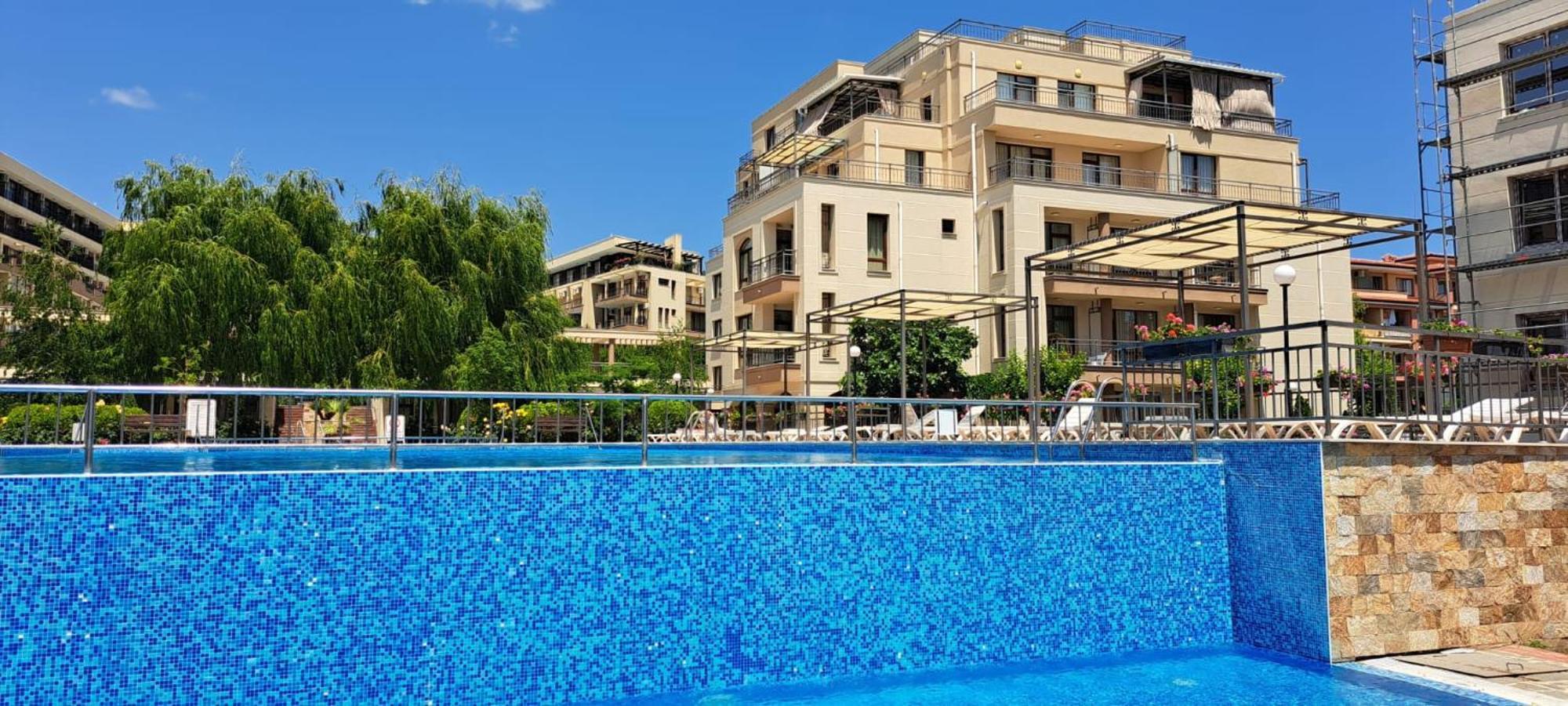 Patrick'S Apartments - Sorrento Sole Mare, Sveti Vlas Extérieur photo